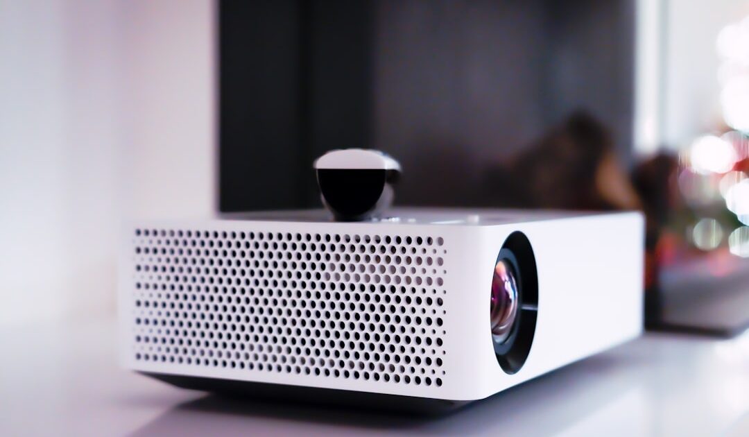 LG CineBeam S : un nouveau videoprojecteur 4K avec du style