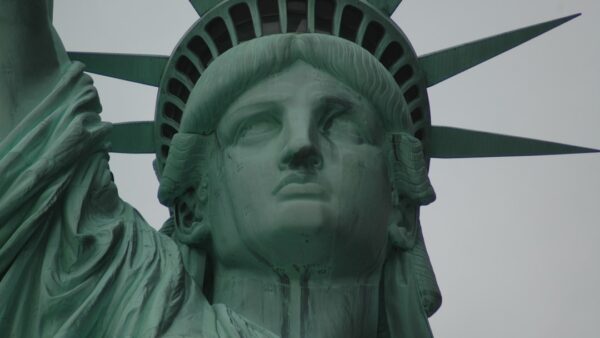 Face aux géants américains, ce pionnier de la French Tech crée une IA souveraine qui séduit déjà la police et la gendarmerie