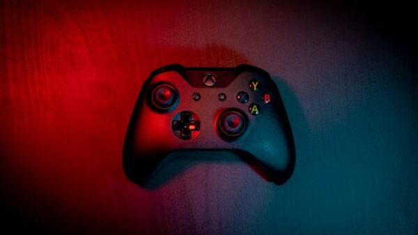 Votre Steam Controller peut aller se recharger toute seule grâce à un mod