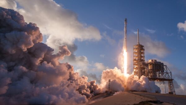 SpaceX intensifie les tests de sa fusée géante Starship au Texas pour un vol espéré en juillet