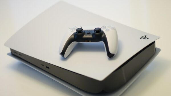 GTA 6 « se joue au mieux sur PS5 » selon Sony, mais la PS5 Pro reste au second plan