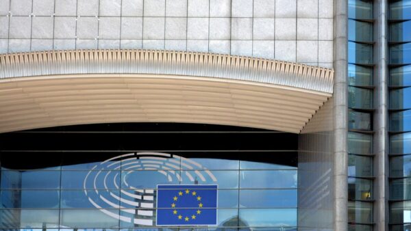 Euro numérique : l’Union européenne crée une monnaie impossible à épargner