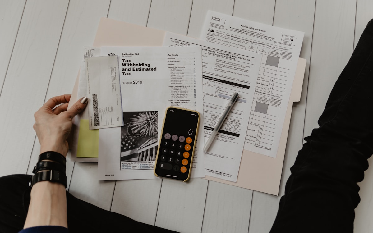 Comment investir 1000€ intelligemment en 2026 : le guide complet