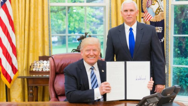 Trump : plus d’un milliard de dollars tirés de la crypto en un an à la Maison-Blanche