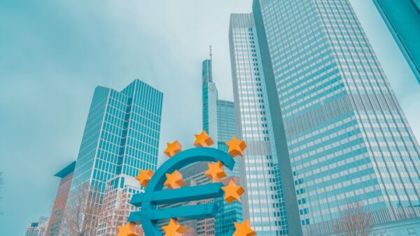 Le Crédit Agricole lance un stablecoin en euro (EURXT) sur Ethereum