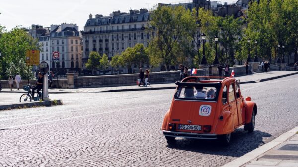 France 2 sabote son propre test de voiture électrique, on démonte tout
