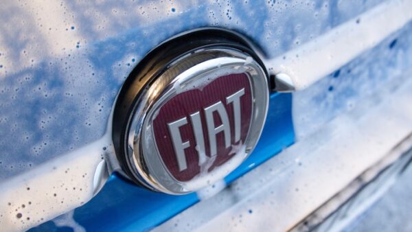 « C’est un big deal » : le patron de Fiat nous parle de ses futures voitures électriques à 10 000 et 15 000 €