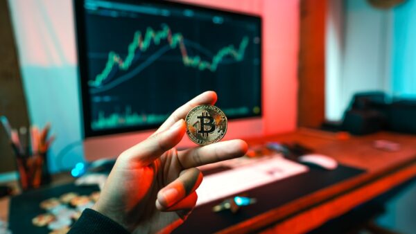 Bitcoin : Ce trader légendaire envisage de vendre du BTC pour acheter de l’or