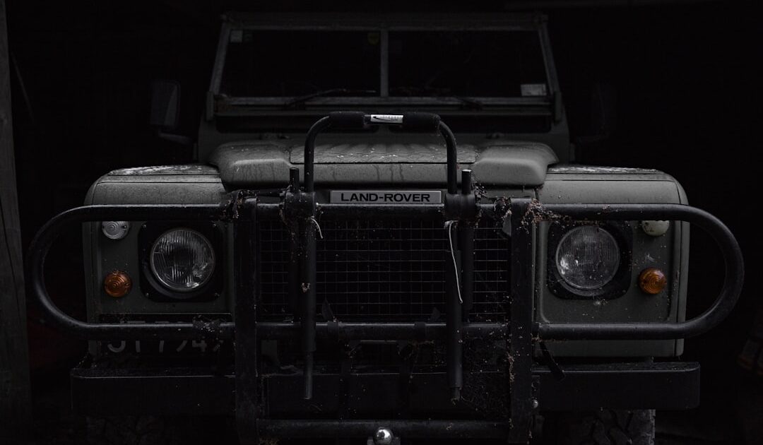 Transformer un Land Rover Defender en voiture électrique : l’entreprise française REV Mobilities cherche des financements auprès des particuliers