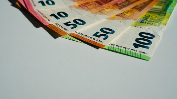 Plus de milliardaires parmi les 500 Fortunes de France, mais moins d’argent : les paradoxes du classement exclusif de Challenges