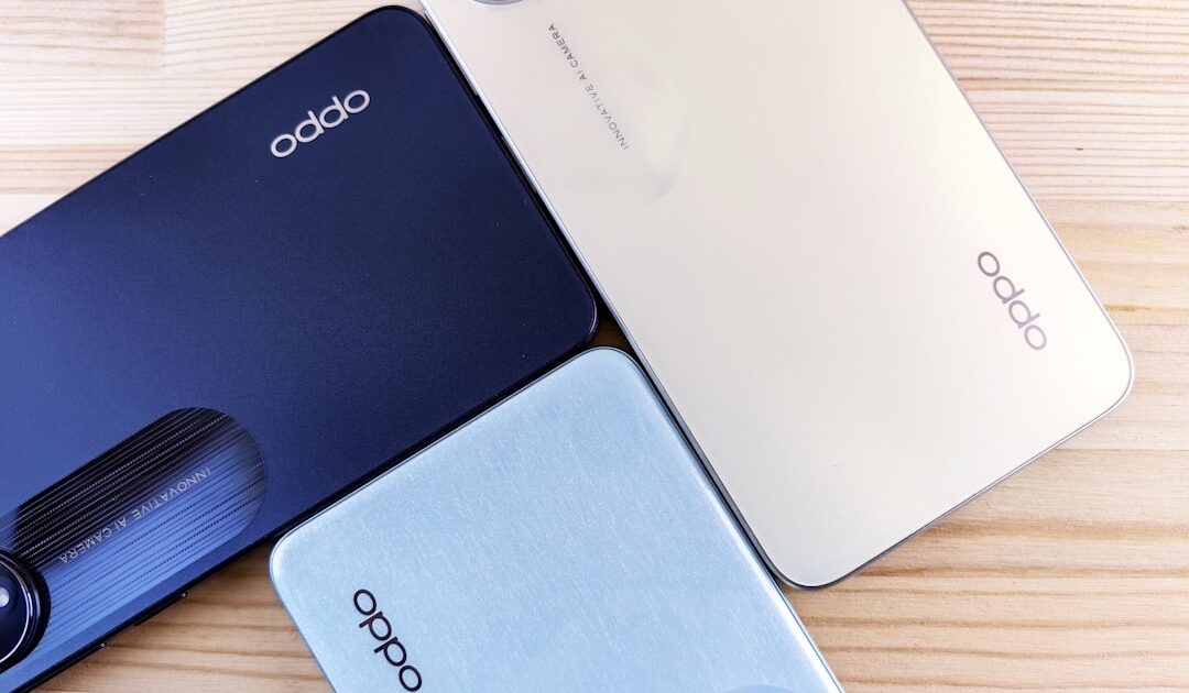 L’Oppo Reno 16 FS plus orienté autonomie et photo que le Reno 16 classique est soldé à -200 €
