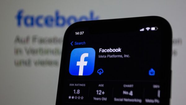 Zuckerberg reconnaît que le pari IA de Meta « n’a pas vraiment accéléré » comme prévu