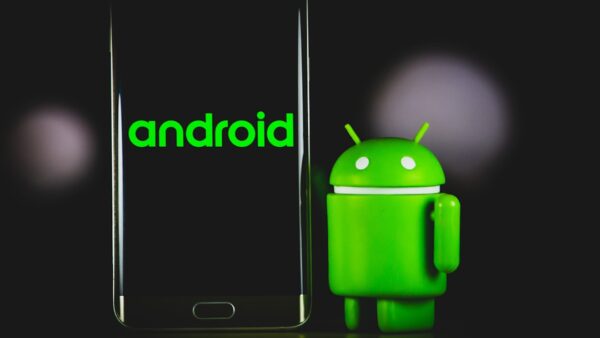 Android 17 : une IA a débusqué 2 failles qui permettent de prendre le contrôle complet de votre smartphone