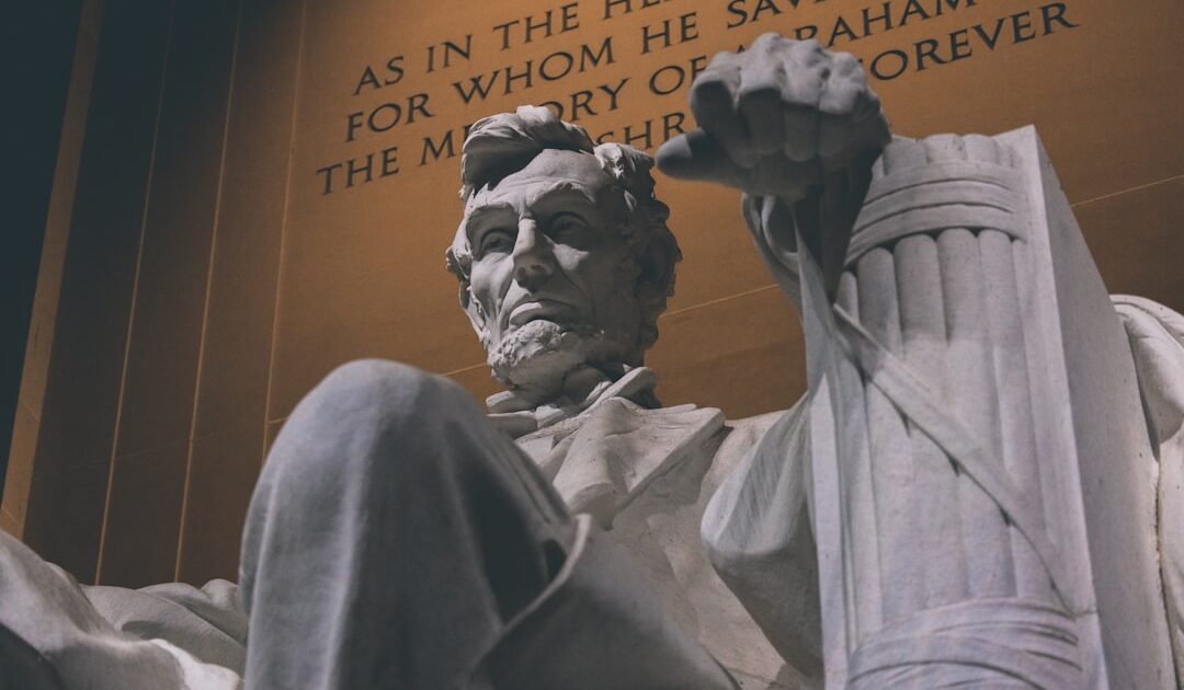 Des balles contre Lincoln à la tentative d’assassinat de Trump : une histoire politique des présidents américains