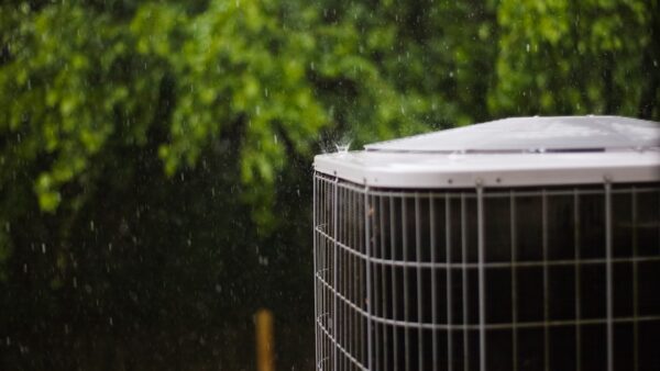 Canicule et climatiseurs : légalité, facture et bons plans de la semaine