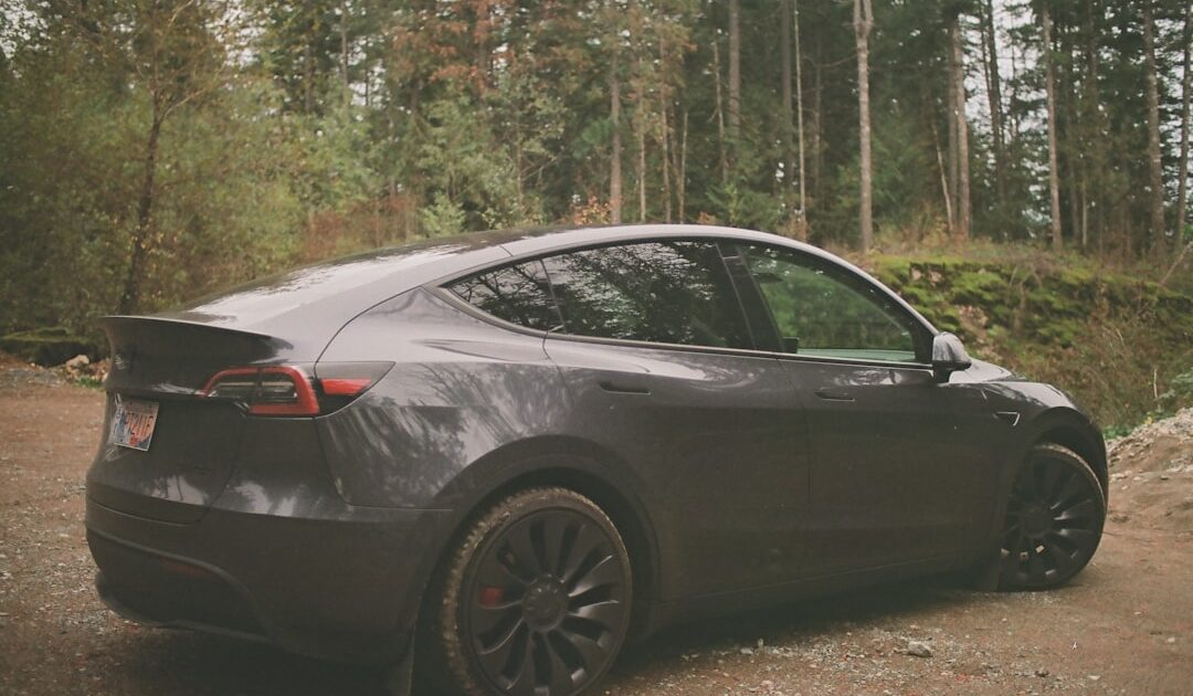 Tesla perd son pactole des crédits carbone : le bénéfice par voiture s’effondre à 2 140 $