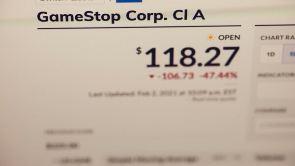 Strategy vend pour 467 millions de dollars d’actions MSTR et laisse son Bitcoin intact