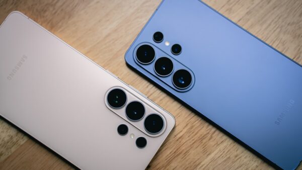 Galaxy S26 Ultra : un bug d’écran fait apparaître un carré rouge, vous l’avez ?