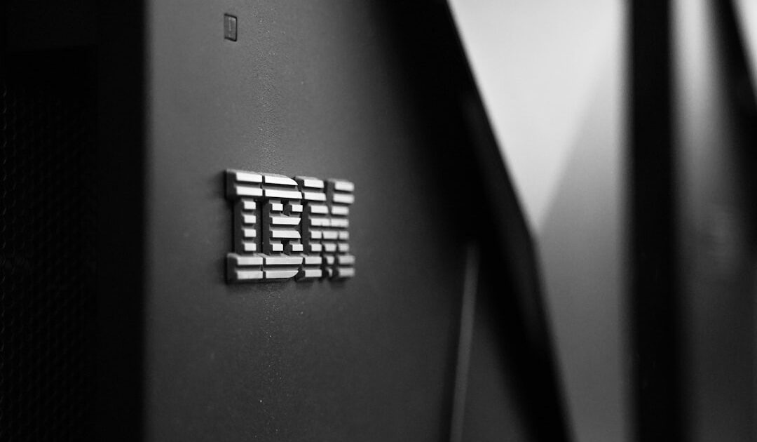 IBM : l’action s’effondre de 25 %, sa pire séance depuis 1972, rattrapée par le boom de l’IA