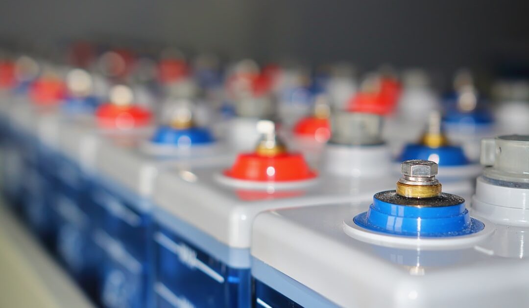 Batterie amovible obligatoire : ces appareils connectés vont échapper à la nouvelle règle de l’UE