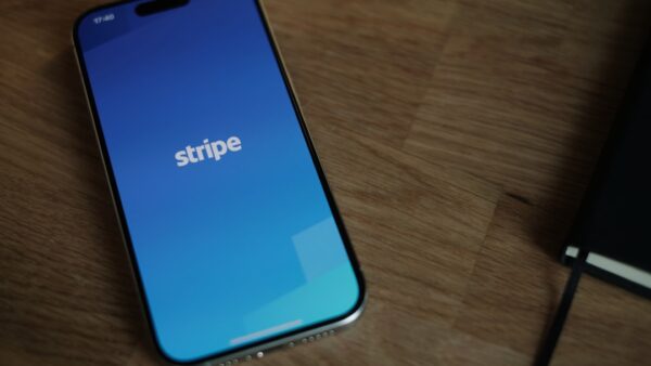 Stripe : une offre de 53 milliards de dollars, avec Advent, pour racheter PayPal