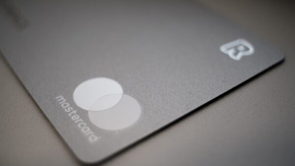 Revolut X intègre les agents IA pour trader des cryptos