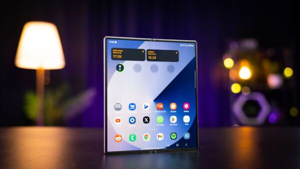 Pas encore annoncé, le Galaxy Z Fold 8 Ultra se décline dans une version luxe… à plus de 13 000 dollars !