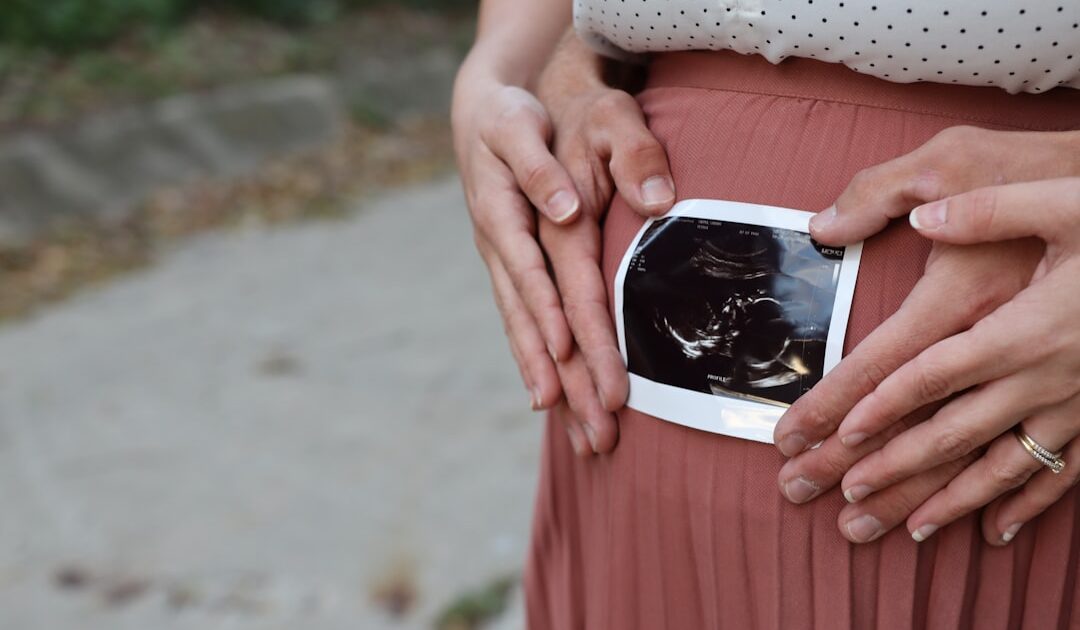 Cette enceinte connectée au look rétrofuturiste est bradée avec une réduction de presque 90 %