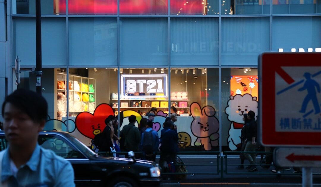 Le retour de BTS fait bondir de 28% les réservations vers Paris : comment ce groupe sud-coréen est devenu un phénomène économique planétaire