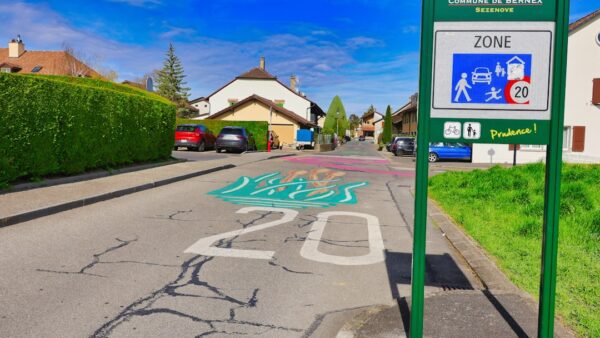 700 escrocs, 20 centres d’appels : ce réseau criminel a fait des dizaines de milliers de victimes