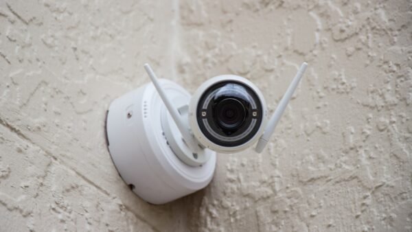 Meilleure caméra de surveillance extérieure en 2026 : notre comparatif