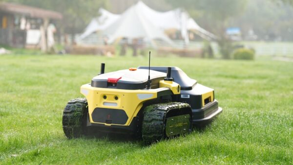 Meilleur robot tondeuse 2026 : notre comparatif et sélection des meilleures tondeuses autonomes