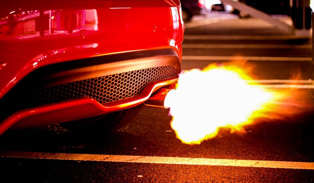 Quand l’IA fait flamber le prix des voitures : BYD et GM tirent la sonnette d’alarme