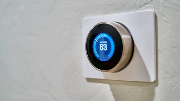 Thermostat connecté : Le guide complet pour une installation réussie avec Sowee [Sponso]