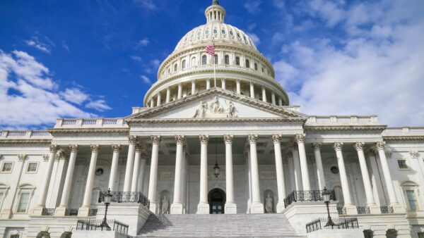 CLARITY Act : le Sénat américain repousse la loi crypto et referme la fenêtre avant les vacances du 8 août