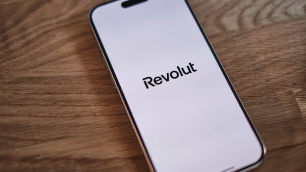 Revolut ouvre le private equity aux particuliers français depuis le 27 juillet