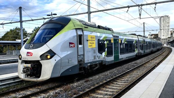 Portée par une fréquentation record des trains, la SNCF affiche 1,2 milliard d’euros de bénéfices