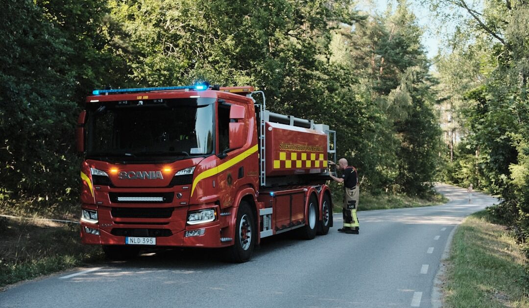 Camion de pompiers électrique vs diesel : la réalité du terrain face aux feux de forêt