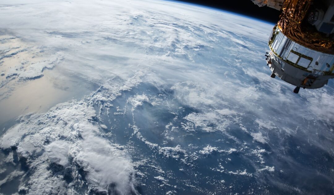 Panne en orbite : le satellite censé sauver un télescope de la NASA est en danger