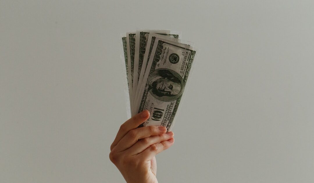 IA : Anthropic paie 1,5 milliard de dollars aux auteurs piratés pour Claude