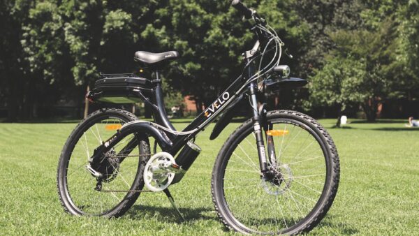 J’ai sillonné la Champagne à vélo électrique pendant 3 jours : voici mon carnet de route entre tracés cyclables, dégustations et bonnes bouffes