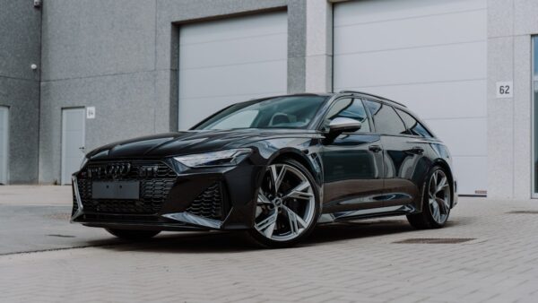 Avec 649 km d’autonomie, cette petite Audi électrique réussit l’impossible sans grossir ses batteries