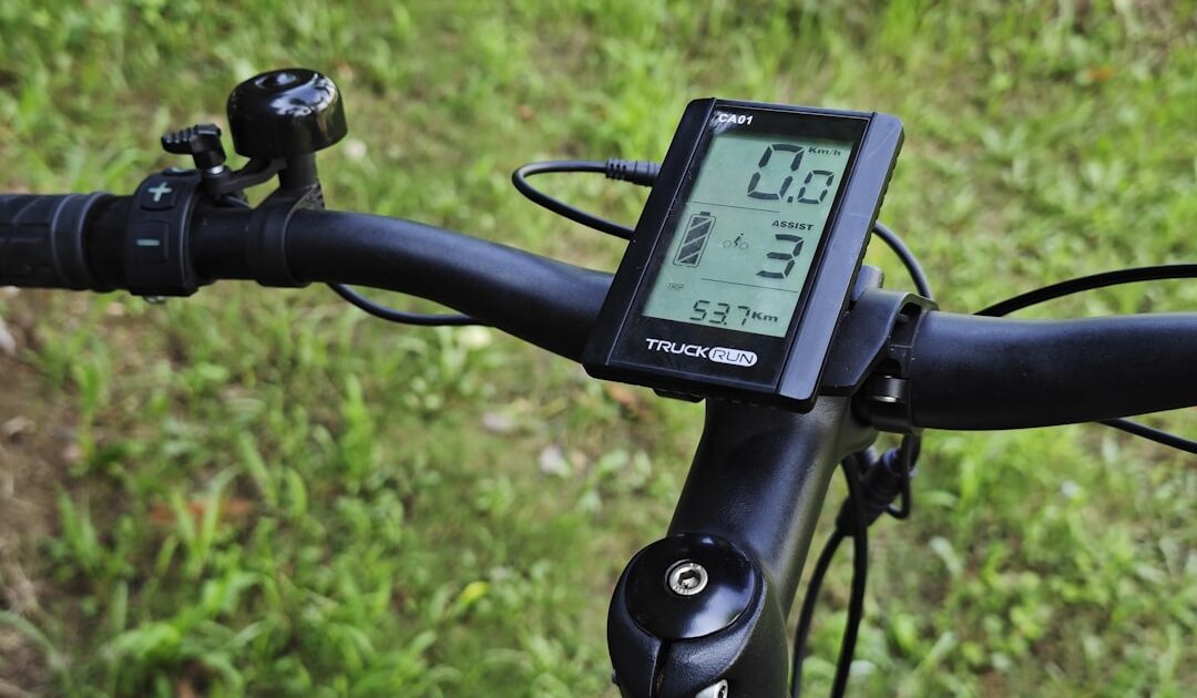 Ce compteur GPS pour vélo avec un écran XXL profite de 200 € de remise sur Amazon