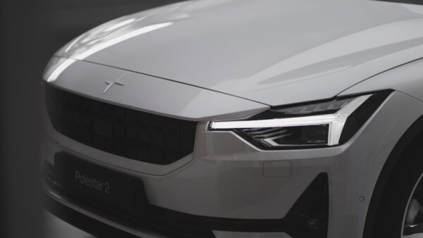 Pour contrer le Tesla Model Y, le futur Volvo EX50 promet d’être plus grand et moins cher