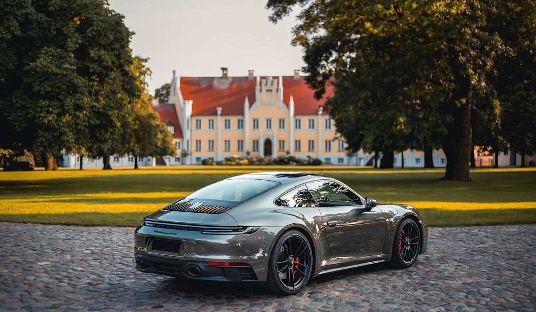 Porsche tranche : le Taycan et le futur 718 restent 100 % électriques mais avec moins de versions