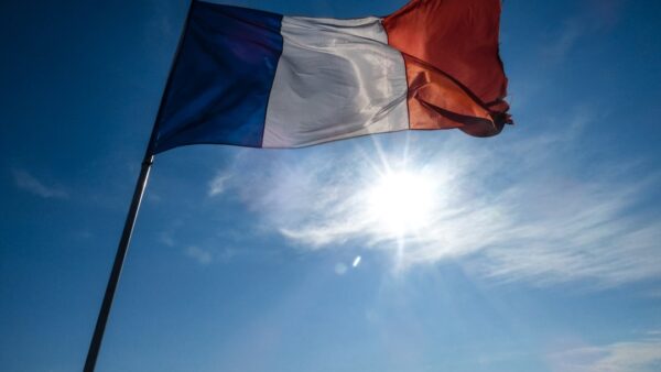 Jamais la France n’a produit autant de solaire, et pourtant l’électricité coûte plus cher
