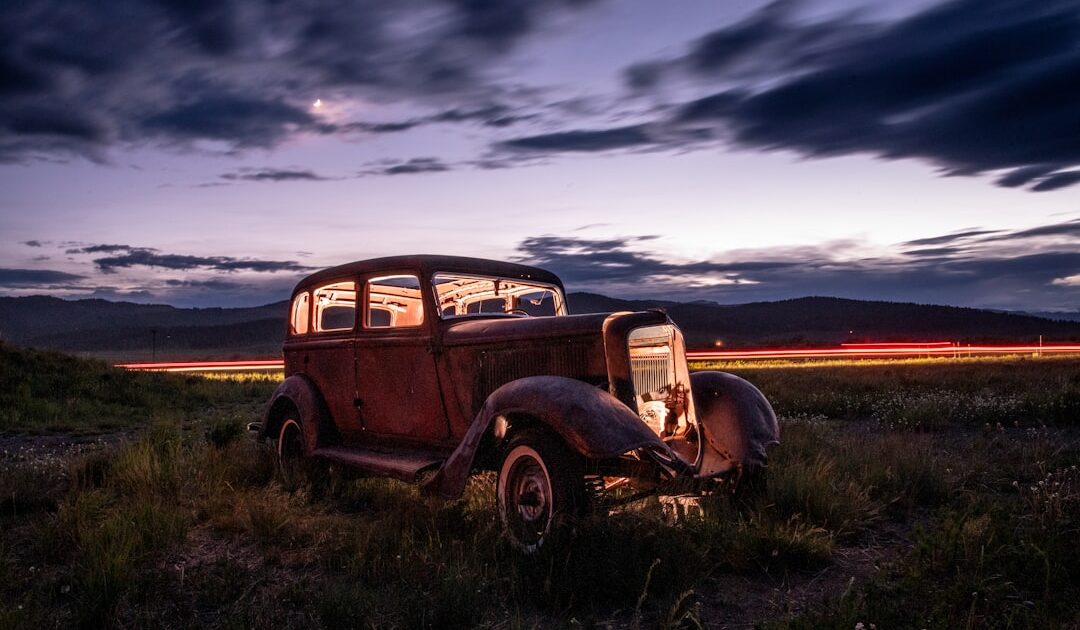 C’est historique : garder sa vieille voiture essence coûte désormais plus cher que passer à l’électrique