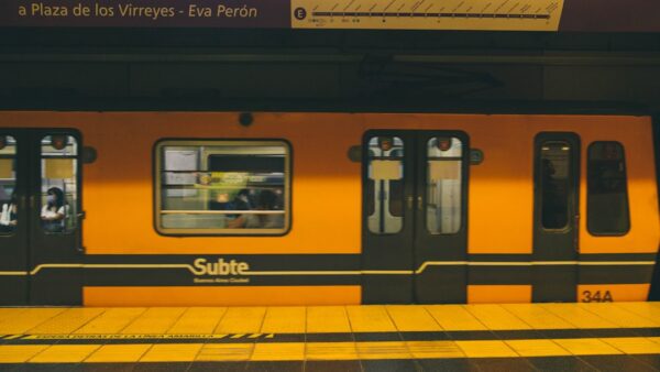 26 mois après le ticket de métro, le passe Navigo Annuel est disponible sur iPhone