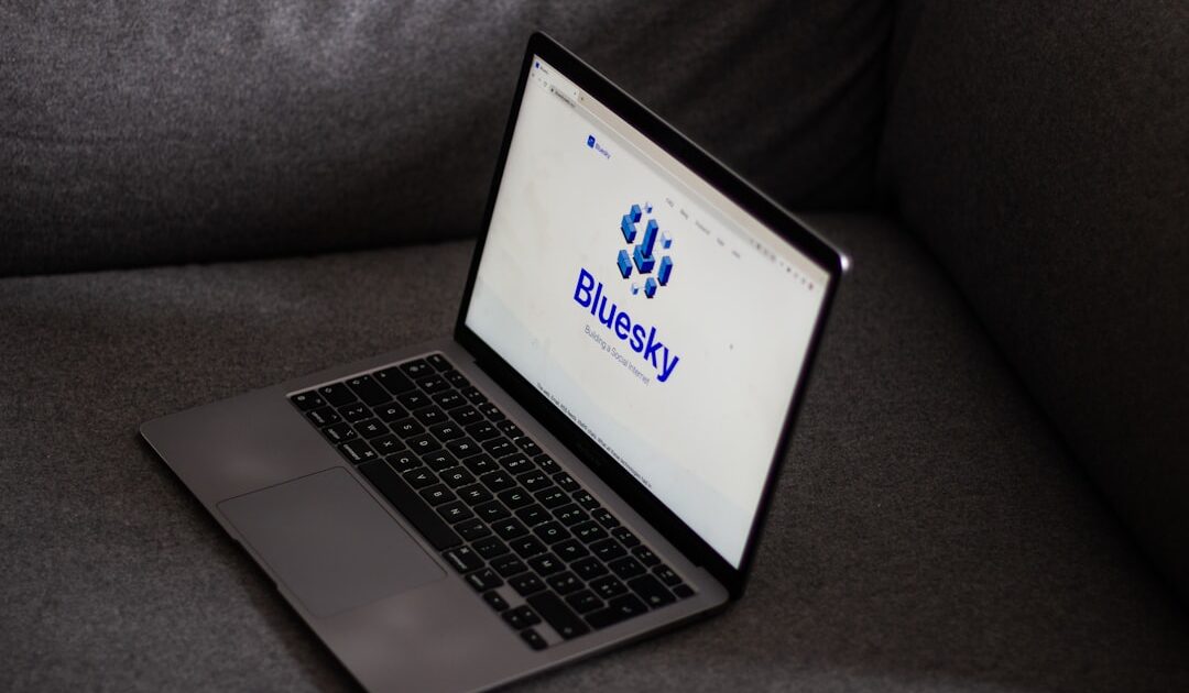 Bluesky n’arrive plus à retenir ses utilisateurs, la fréquentation a chuté de moitié