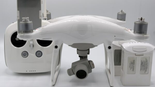 DJI Neo 2 : ce petit drone 4K avec son pack FPV et sa multitude d’accessoires vole sous les 500 €